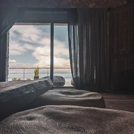 Villa Three Dots Boutique Souli