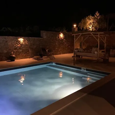 Three Dots Boutique Villa *