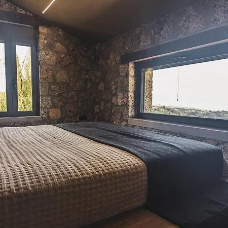 Three Dots Boutique Villa Souli