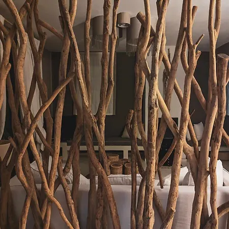 Three Dots Boutique *