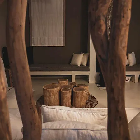 Three Dots Boutique Villa *