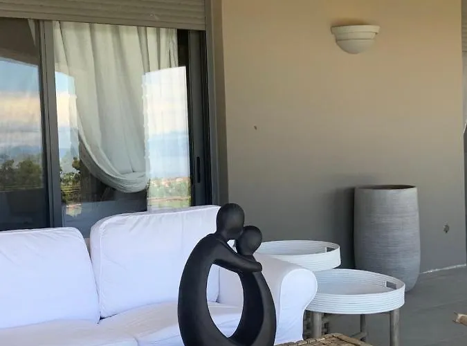 Three Dots Boutique Villa *