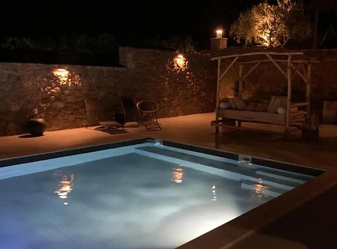 Three Dots Boutique Villa *