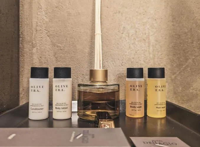 ヴィラ Three Dots Boutique *