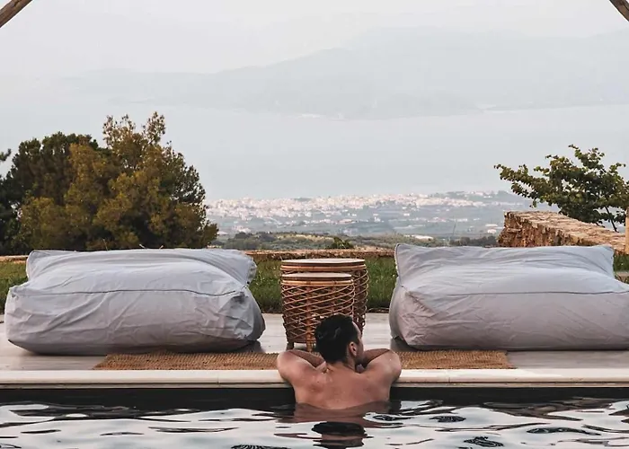 Three Dots Boutique * Souli