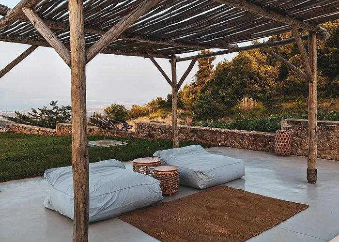 Three Dots Boutique Souli