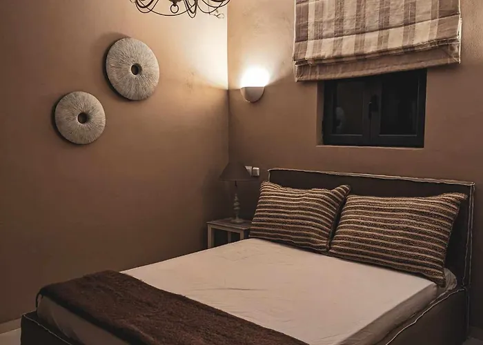 Three Dots Boutique *