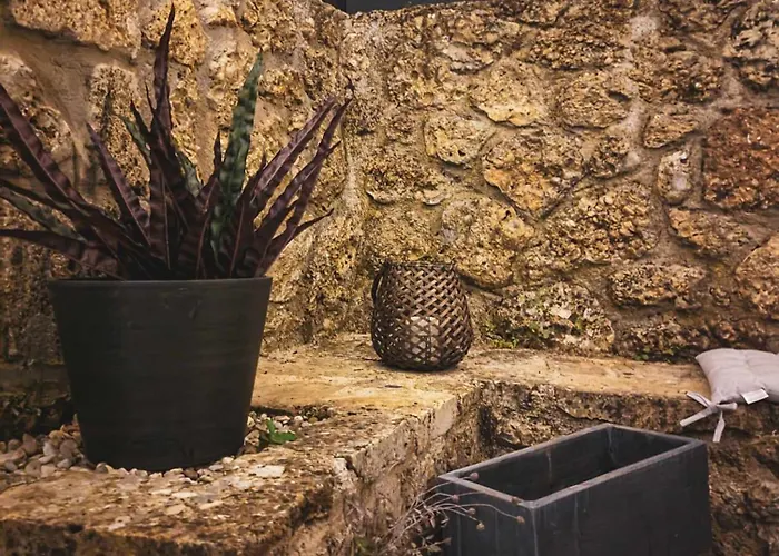 Three Dots Boutique Villa